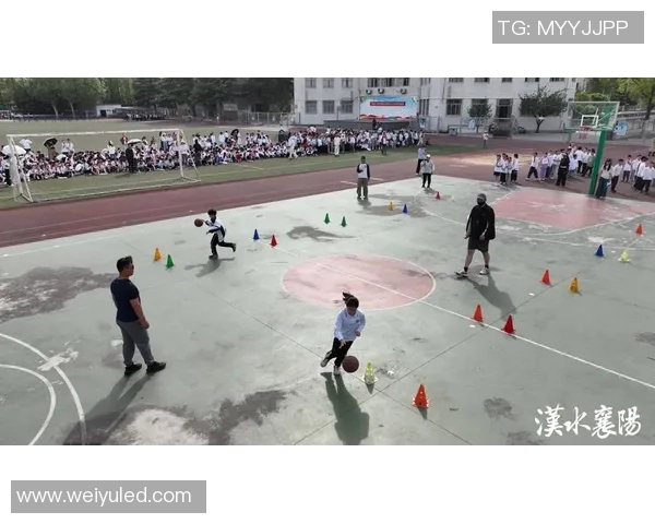 篮球新手必看：如何在团队中有效协作提升比赛表现