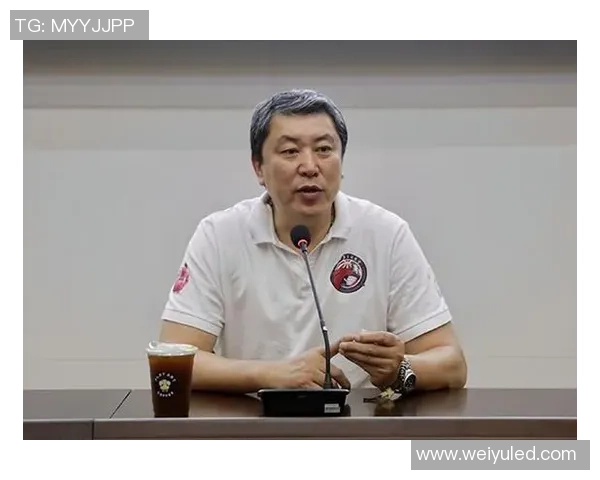 西安篮球队近期状态分析与表现评估探讨