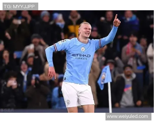 哈兰德：从天才少年到足球巨星的辉煌历程与未来展望